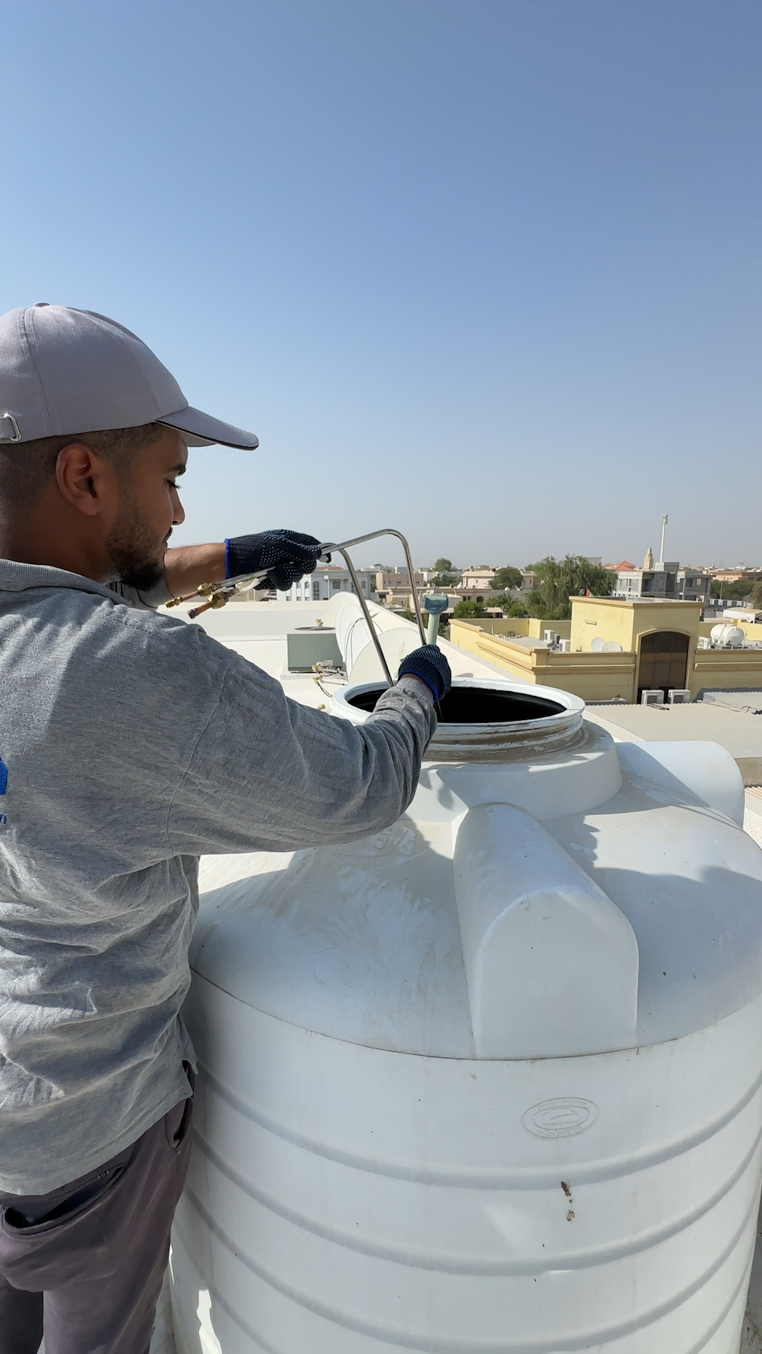 Water cooling infrastructure with circulation pipework and controls