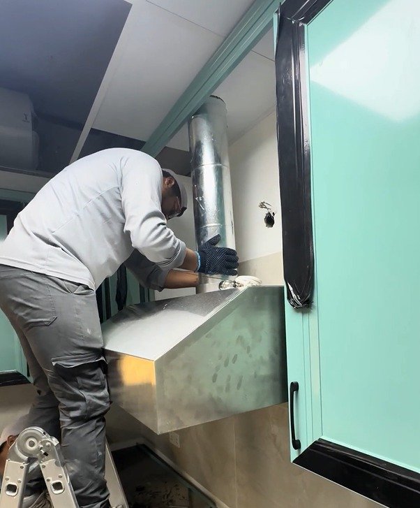 Kitchen and restaurant ventilation system